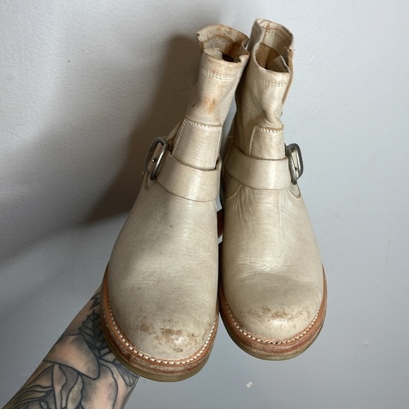 Frye | Women’s Veronica Short Bootie Size 6 NWOB - Picture 2 of 8